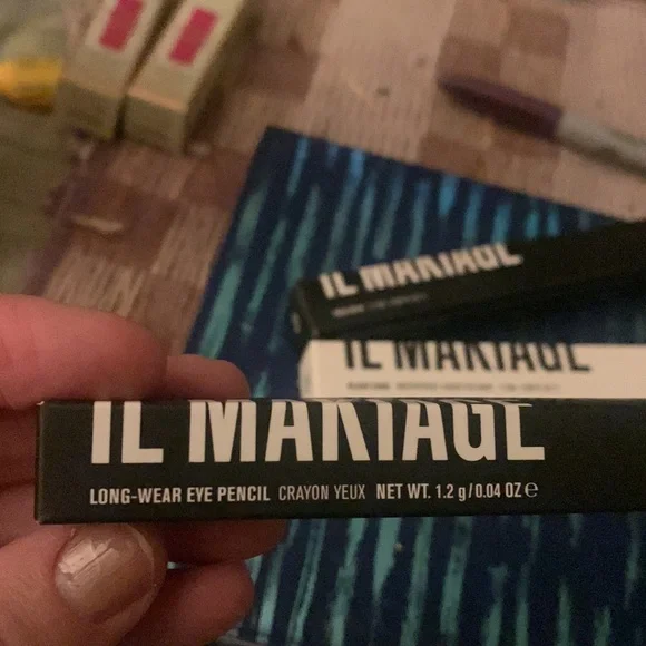 NIB🌟IL MAKIAGE Black eyeliners 3 for 1 🌟NIB - Picture 2 of 5